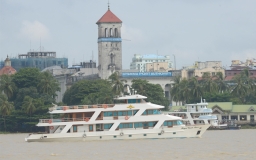 royal-green-river-princess