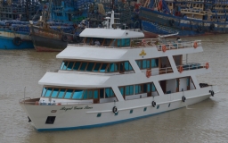 royal-green-river-princess10