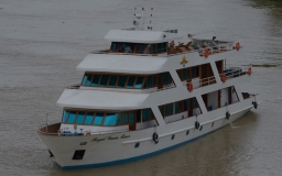 royal-green-river-princess12