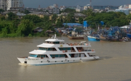 royal-green-river-princess5